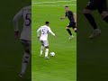 Just Jude nutmegging ??