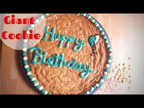 download lagu mp3 mp4 Giant Birthday Cookie, download lagu Giant Birthday Cookie gratis, unduh video klip Giant Birthday Cookie