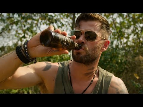Extraction 2020 - Chris Hemsworth Drinking Beer And Jumping Into Water -  Movie Clip HD