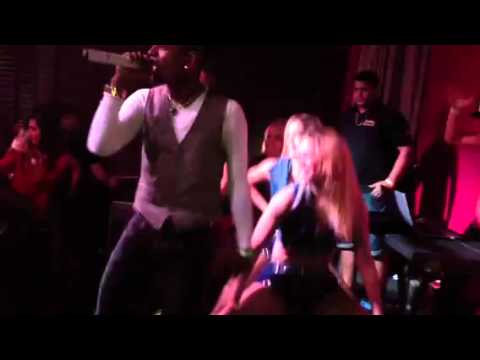 MC SHELDON ,BOCO E DJ NANDO RAMOS (BOATE E BAR DONA CAROLINA )