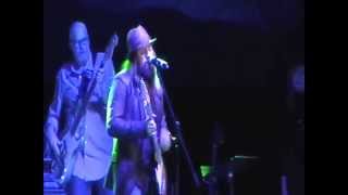 ♫ Cole Vosbury ♫ RICH GIRL ♫ HALL &amp; OATES COVER ♫ 5/9/14