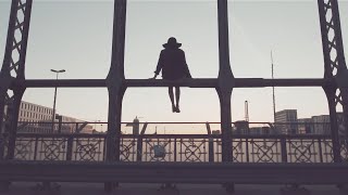 LUPID - Träum mich zurück (offizielles Musikvideo)
