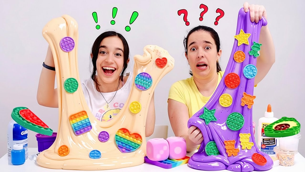 SLIME COM BATALHA DE POP IT TOYS! ★ Desafio Super Divertido de Fidget Toys com a Mamãe Fabi