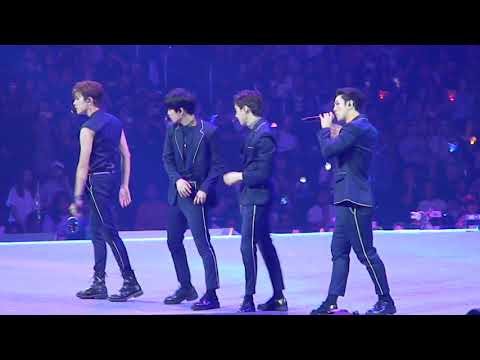 [FANCAM/직캠] 180812 KCON LA USA 2018 - NUEST W Deja Vu