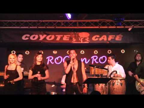 Daniel Lazar Band - I'll make love to you / End of the road (medley live@Coyote Cafe 2010)