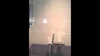 preview picture of video 'Salle de bain réalisée par la société Air Basse Consommation, Plomberie'