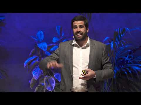 La heroína del siglo XXI | Marc Masip | TEDxBarcelona