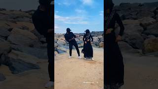 Download lagu Panju mittai selai katti remix💃🏻🕺🏻🥳 #trendingonshorts #danceshorts #blackbeescouple mp3