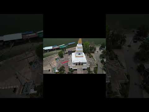 Chedi afundado de Phrathat Lanong no rio Mekong - Nong Khai