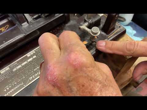 1467.  How to install the speed control on an Edison Opera. ￼