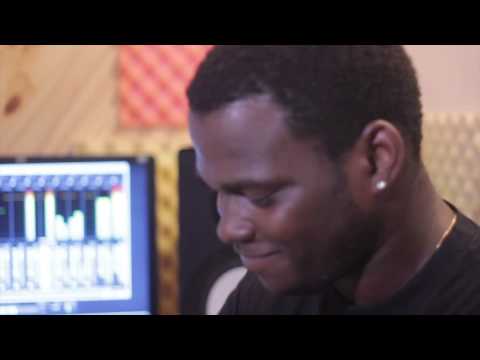 InTheLab Concept : Buzzy'Boss - Freestyle HD
