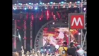 Club Dogo, Pes,  Radio italia live.domenica 1 giugno 2014