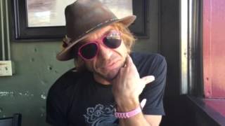 Raelyn Nelson interviews Todd Snider at 3 crow East Nashville