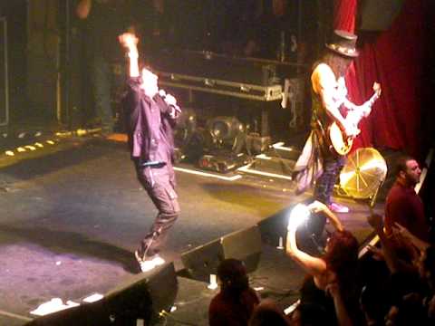 School's out slash & alice cooper live bataclan 20/06/2010