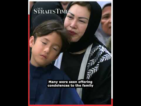 Bung Moktar's final journey draws stream of mourners