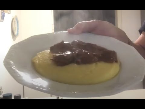 Spezzatino di guancia di manzo con polenta