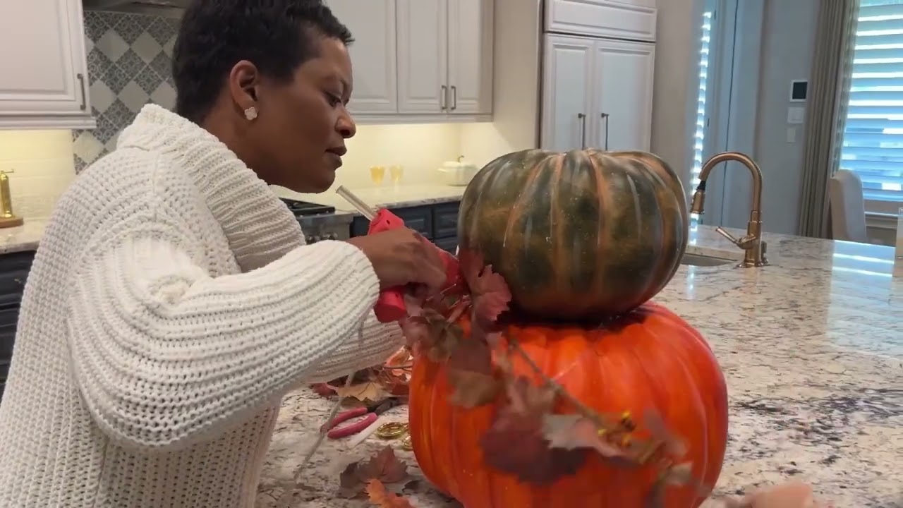 Pumpkin Topiary DIY Fall Decor 2023: Easy & Affordable Autumn Home Ideas 🍁 🎃 | Jeannie Jacobs