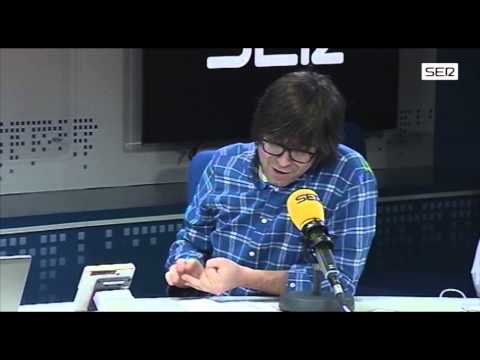 Reflexiones del meñique: "Todo lo que tiene botones viene con instrucciones"