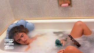 Bathtime With Freddy