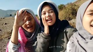 Download lagu Sholawat di kaki gunung guntur mp3