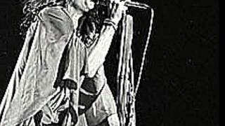 Steven Tyler in Black & White (Aerosmith- The Grind)
