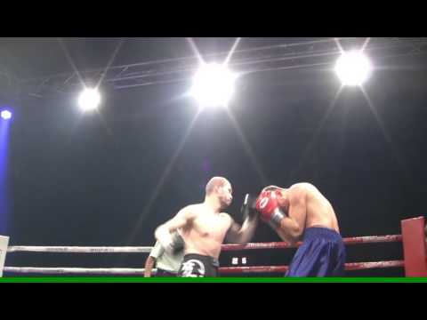 Dima Weimer vs Lubumir Slamal  12 12 15  Kickmas