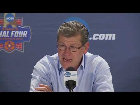 Geno Auriemma on why body language matters on and off the court