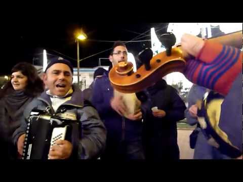 Ronde spontanee alla festa di S.Ippazio di Tiggiano (seconda parte)