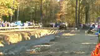 preview picture of video 'Bounty Hunter 2004 460 44's Pike Run mud bog'