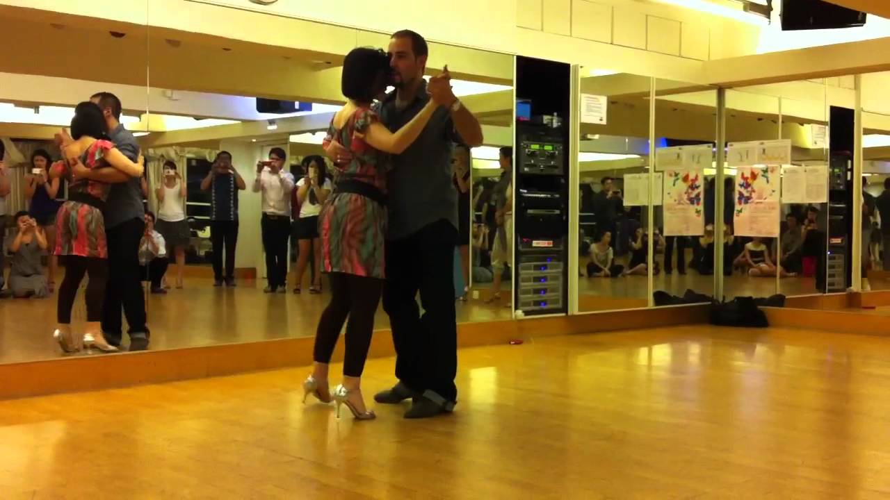 Daniel Nacucchio y Cristina Sosa Milonga Class