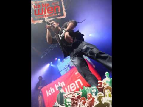 Bloody aka Djape Ft BuSsyBEe & ADMC