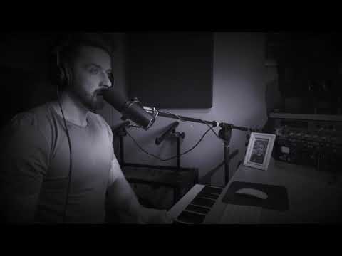 „Czarno-biały” fragment... ;) - Rafał Szatan (cover)