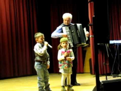 Karla i Dino  Miklaužić--   V dolini tihi-Rogatec 12.03.2011