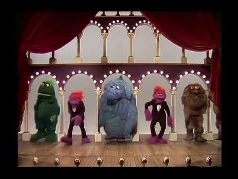 The Muppet Show - 320: Sylvester Stallone - Intro (1979)