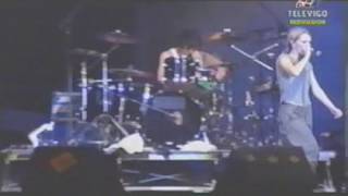 Guano Apes - We use the pain (Live at Festimad 2001)