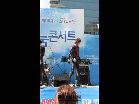 110326 틴탑 나눔콘서트 supa luv 직캠 (니엘)