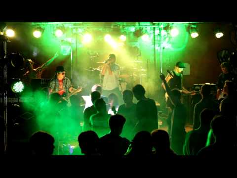 backsidemonkeycastle - Sweet Child o mine ( 3.7.2012 Abi Rocks MSO)