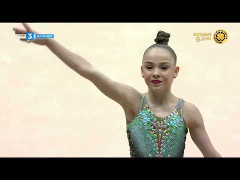 Stiliana Nikolova ribbon AA final ECH TALLINN 2025