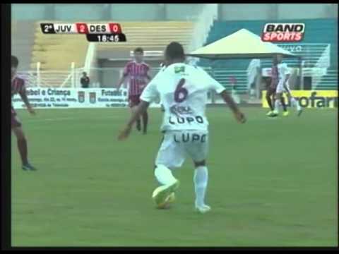 DOUGLAS DE PAULA DA SILVA - 93 - ATACANTE.
