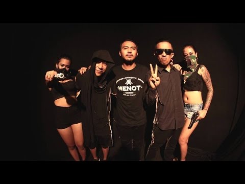 Jupiter Shop - Make Me Down (Lyrics)