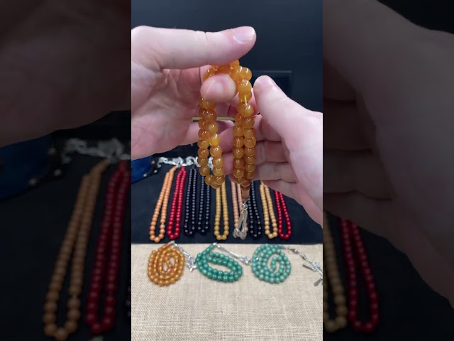 سبحة من الفاتوران باللون العسلي , خيط بروبلين متين...