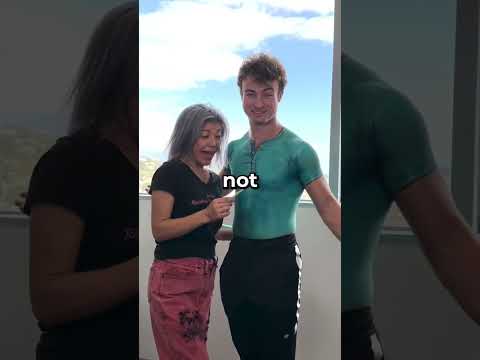 I ATE AT A RESTAURANT WITHOUT A SHIRT 😂 - #shorts