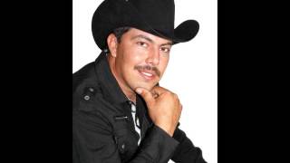 Sergio Vega Jr. Corazon de Oropel