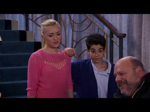 Das Fenster zum Jahrmarkt-clip7