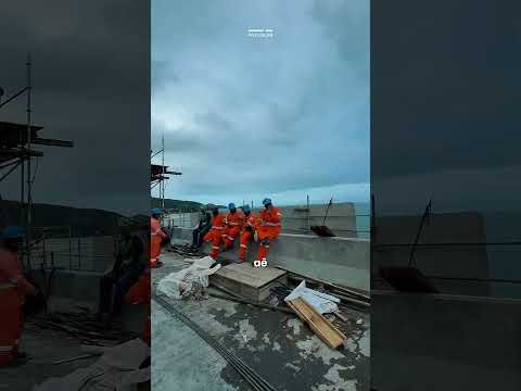 Tem quem vai fazer em ritmo de maratona… e tem quem vai transformar a travessia em passeio 😂