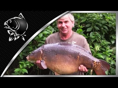 KEVIN NASH CARP ANGLER CATCHING 48lb 4oz MIRROR CARP ON SCOPE 9FT PROTOTYPE ROD