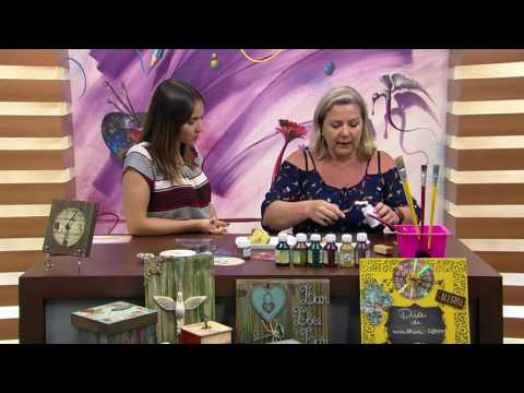 Mulher.com - 12/09/2016 - Customized watch with CD on decapê texture - Angelina Couto P2