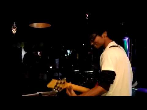 Aman New year 2k16 celebration Gig, at a Pub in Gurgaon 