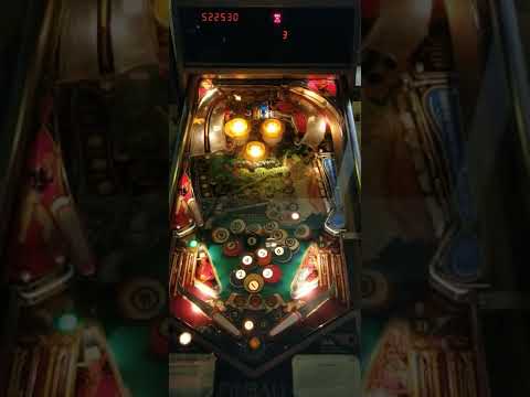 Eight Ball Deluxe Limited Edition Pinball Machine (SOLD on 12/6/2023) @Pinball805.com