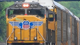 preview picture of video 'Union Pacific Leading CSX Q217 Under Lansdowne Rd.'